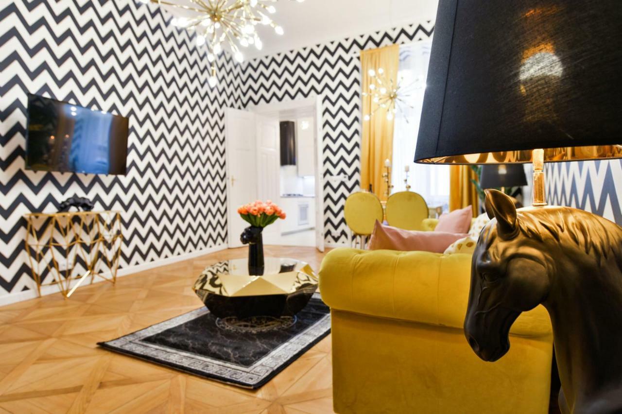 Dali Wenceslas Square Apartment Praga Zewnętrze zdjęcie